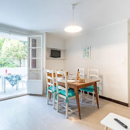 Super Plage-4 By Interhome